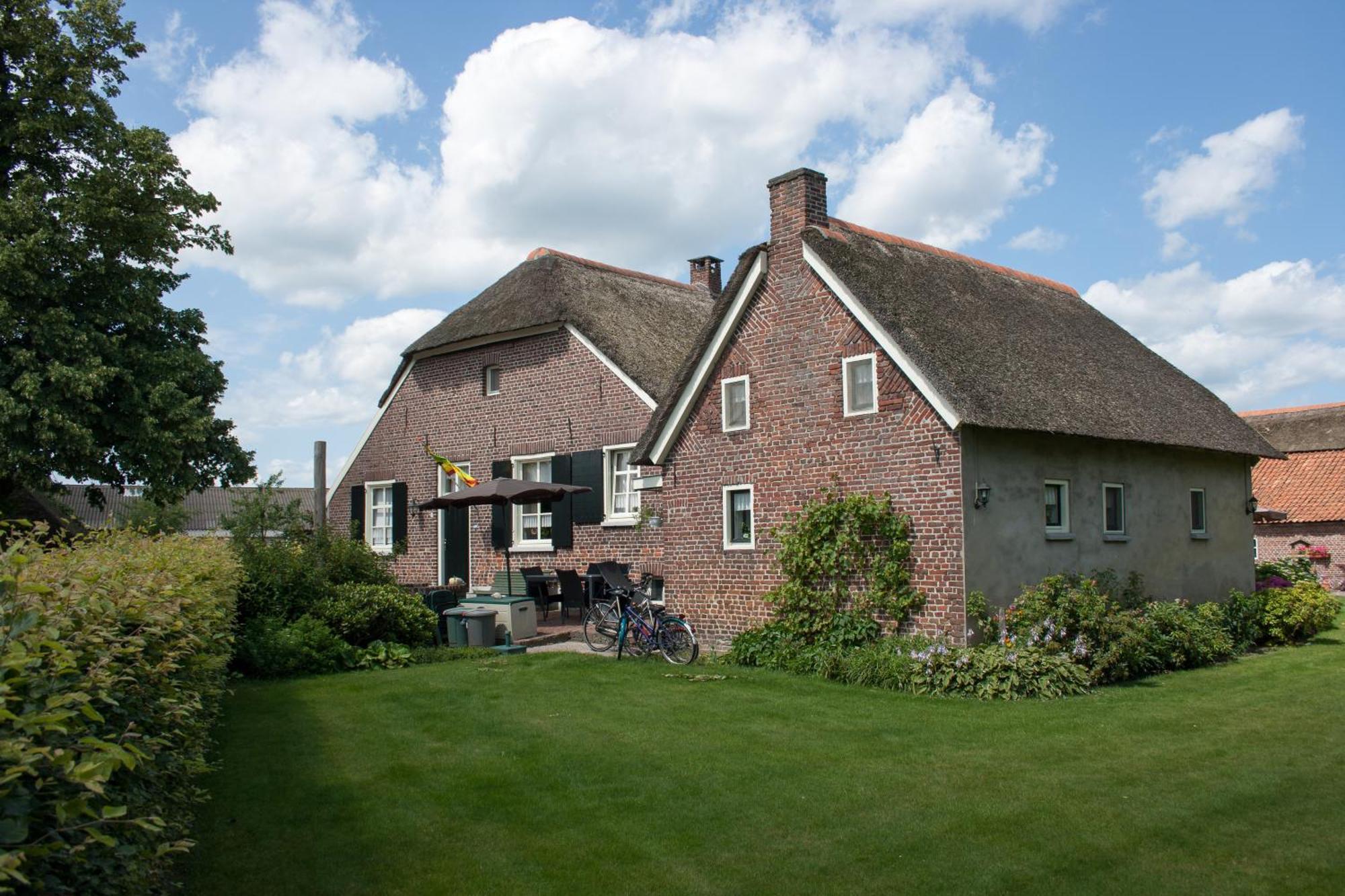 De Martiene Plats - Bed & Breakfast Merselo ภายนอก รูปภาพ