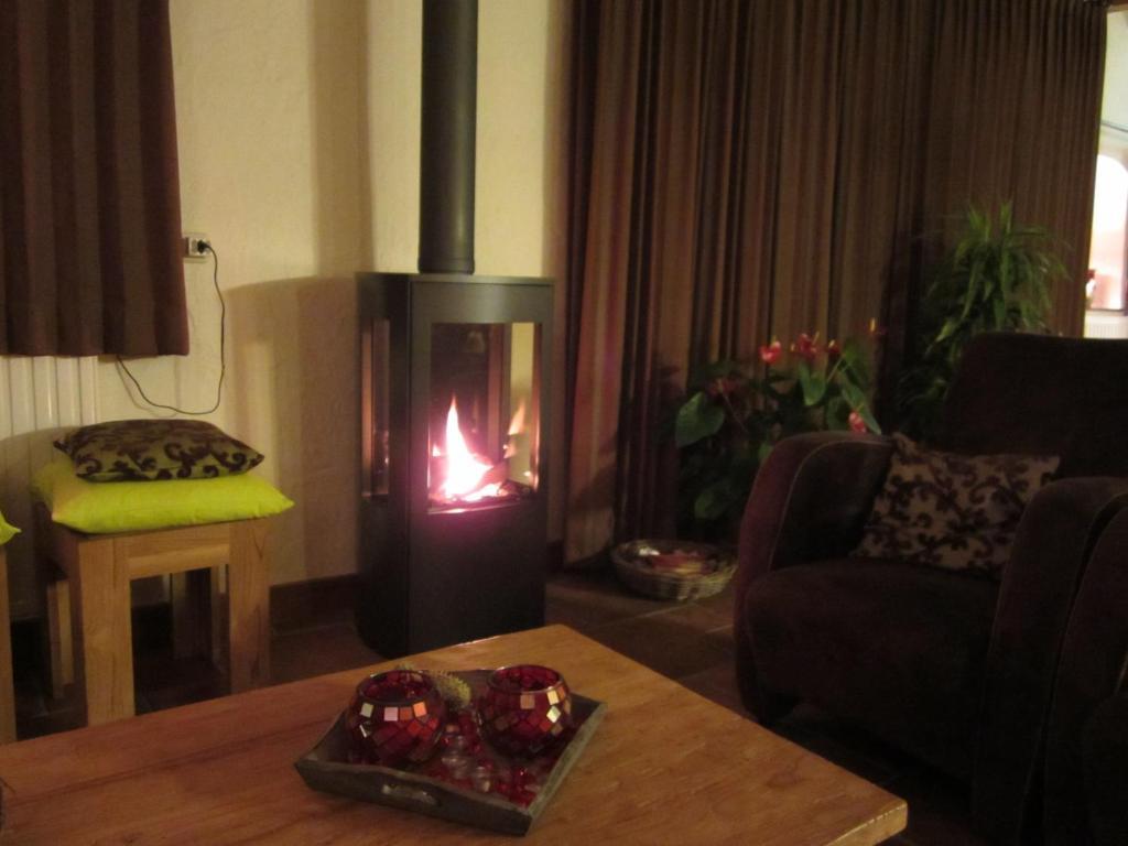 De Martiene Plats - Bed & Breakfast Merselo ภายนอก รูปภาพ